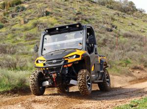 2017.cub-cadet.challenger750.yellow.front.riding.on-trail.jpg
